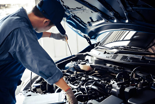 Best Engine Oils in Pakistan: A Complete Buyer’s Guide