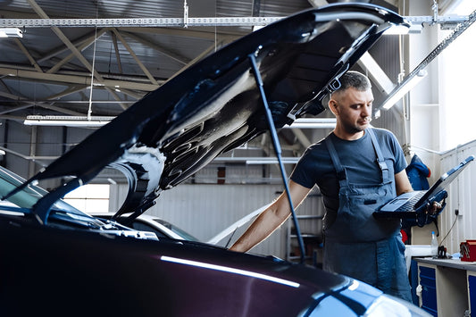 How to Choose the Right Car Battery in Pakistan