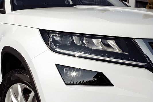 LED vs. Halogen Headlights: Which is Best for Your Car in Pakistan?